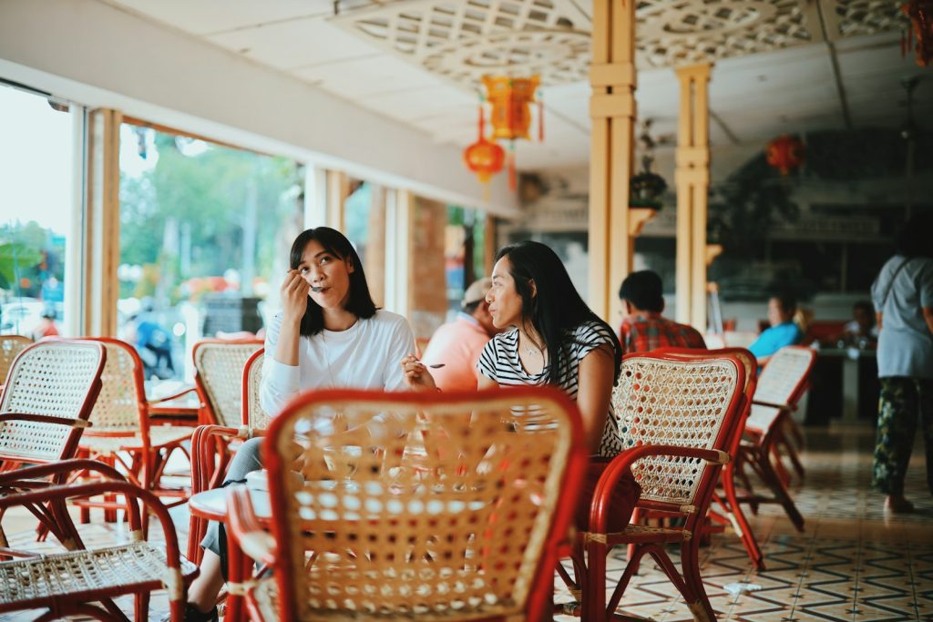 Word of mouth, strategi pemasaran restoran yang ampuh